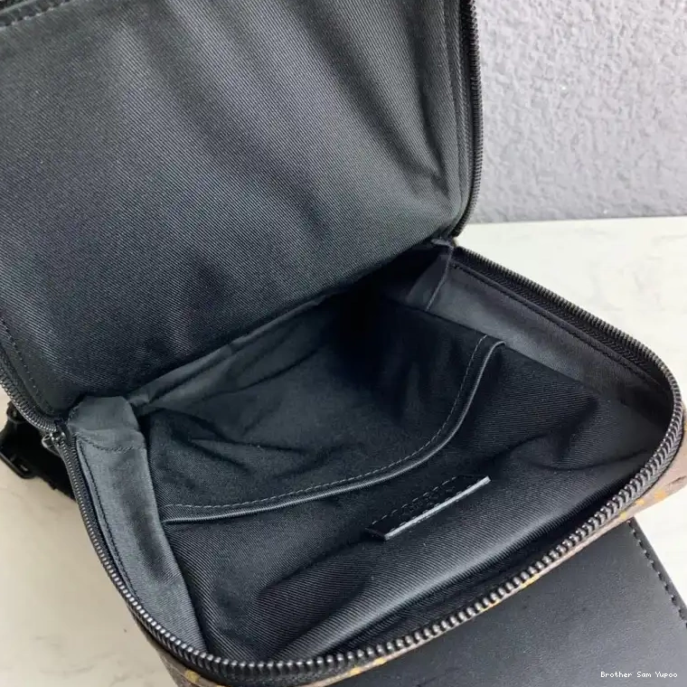 Brother Sam Yupoo 19B570265 LV Bags 0617